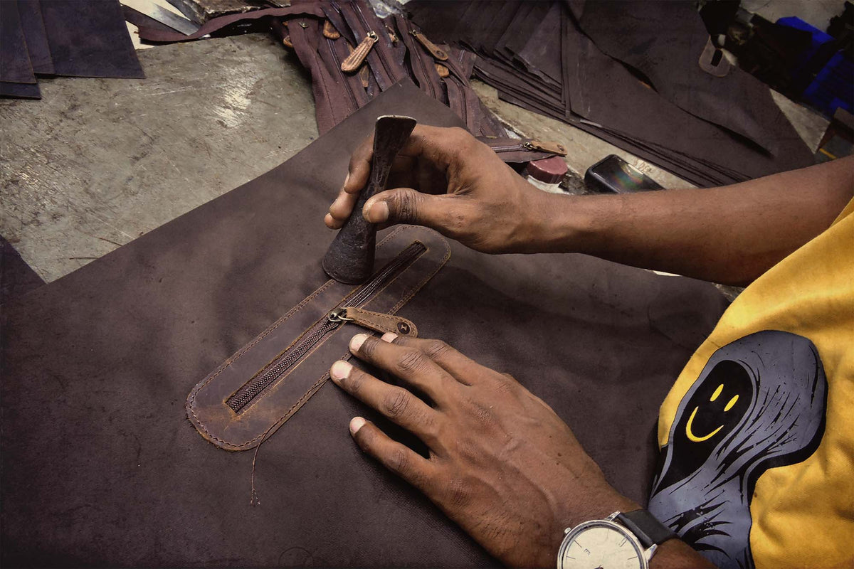 Genuine Leather vs. Fake Leather: Understanding the Differences – Onti  Leather