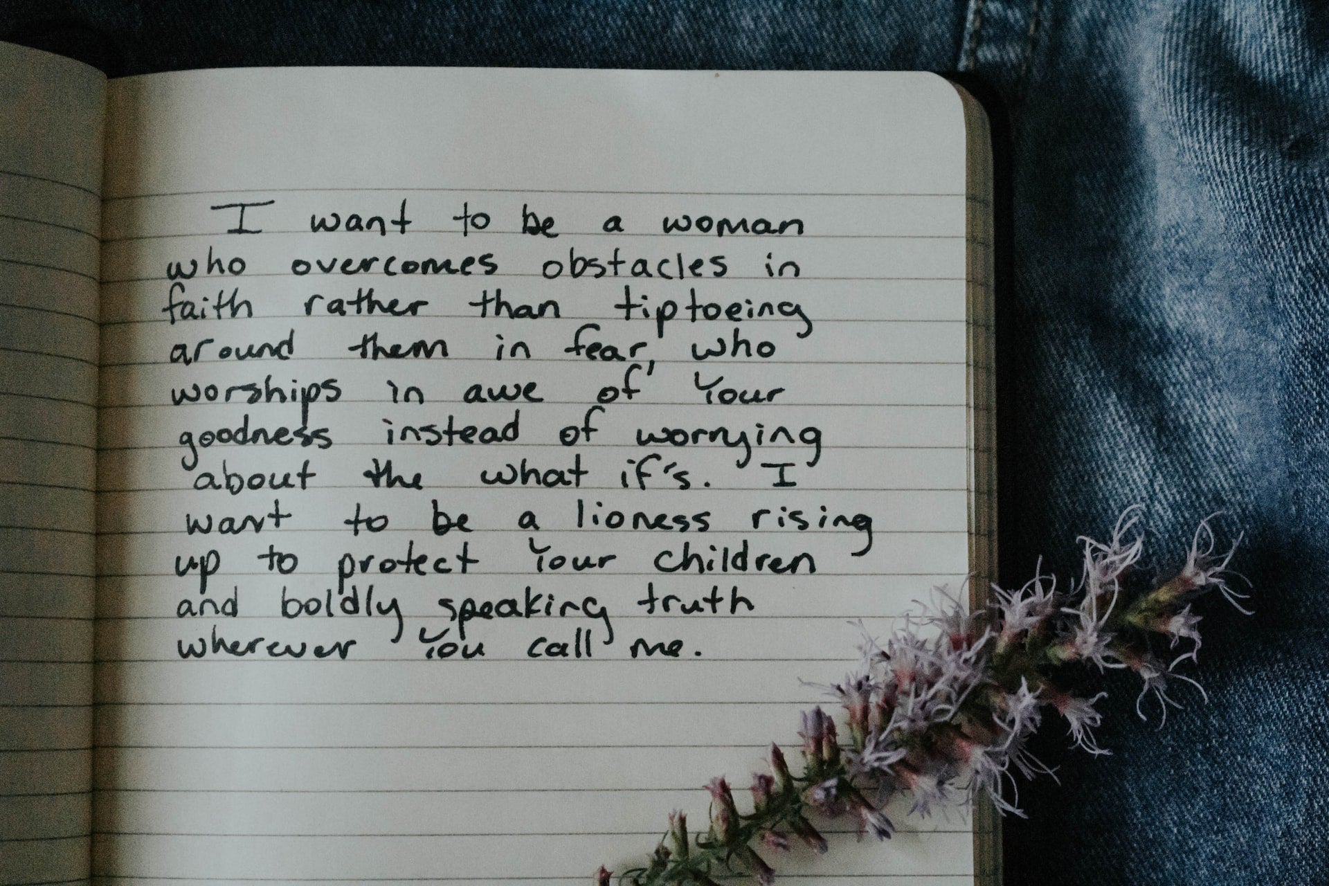 Buying A Journal: 6 Factors To Consider