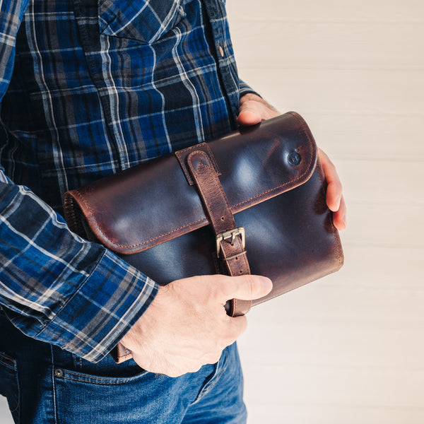 Leather Hanging Toiletry Bag