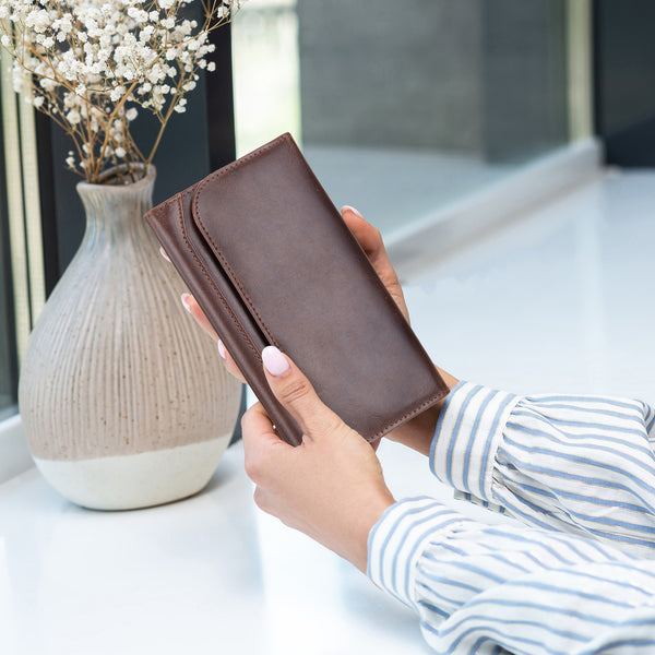 Woman holding a Leather Women's Wallet